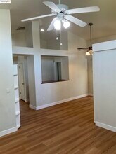 4924 Stonegate Way in Antioch, CA - Building Photo - Building Photo