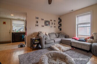 1623 W Huron St in Chicago, IL - Building Photo - Building Photo