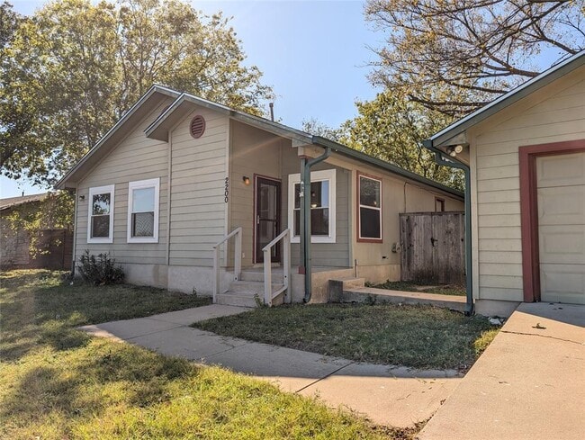 2200 Magnolia Dr in Round Rock, TX - Building Photo - Building Photo