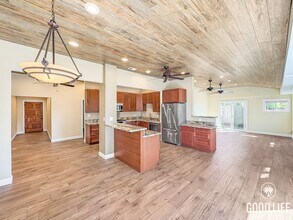 3974 Dalles Ave in San Diego, CA - Building Photo - Building Photo