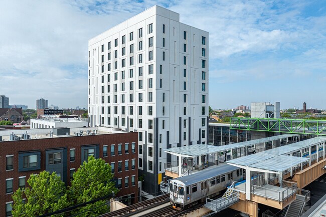 Westhaven Park Station in Chicago, IL - Building Photo - Building Photo