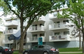 Eileen Manor