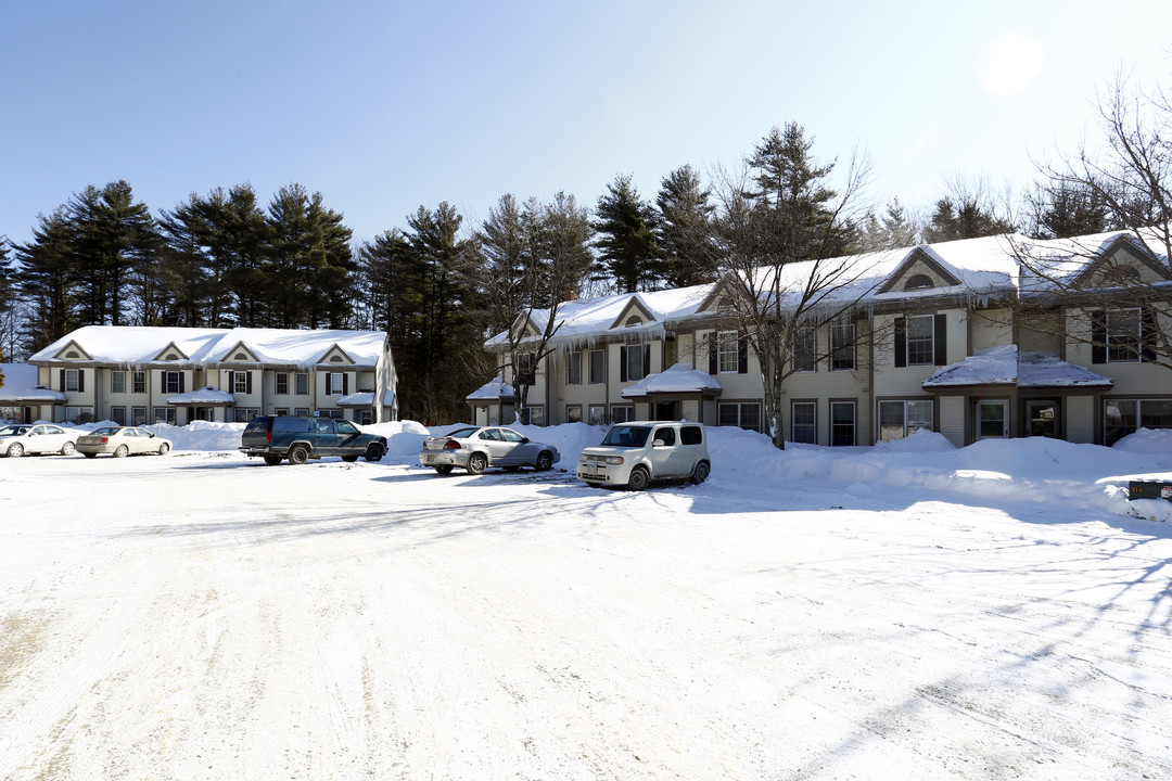 Heatherwood in Baldwinville, MA - Foto de edificio