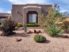 79 Ridge Rock Rd in Sedona, AZ - Building Photo - Building Photo