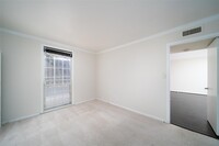 5353 Institute Ln photo'