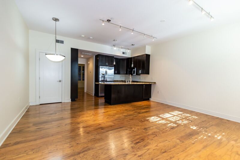 266 E Gay St in Columbus, OH - Building Photo