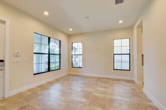 13379 Machiavelli Way in Palm Beach Gardens, FL - Building Photo - Building Photo