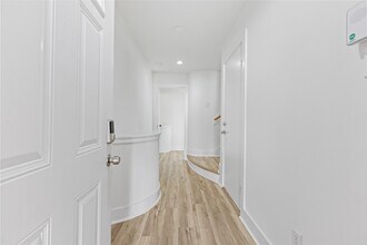 5941 S Loop E in Houston, TX - Building Photo - Building Photo