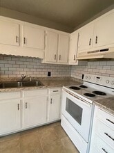 203 N Electra St in Gallatin, TN - Foto de edificio - Building Photo