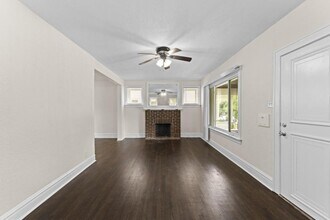 7241 St Andrews Pl in St. Louis, MO - Building Photo - Building Photo