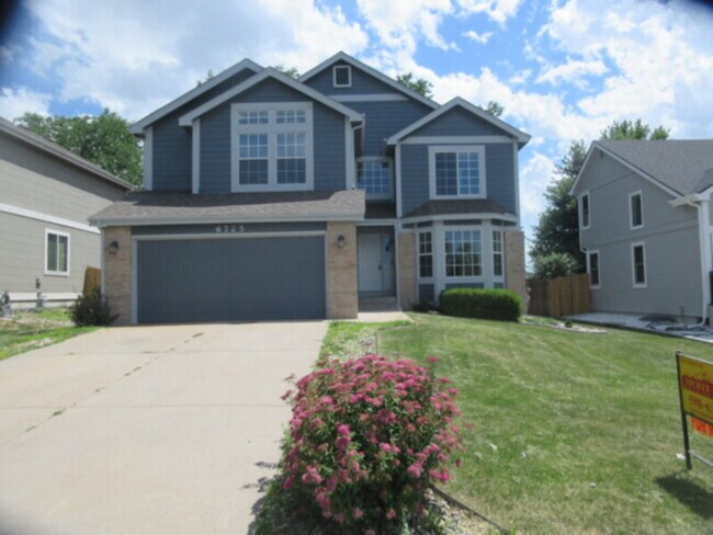 property at 6725 Turkey Tracks Rd