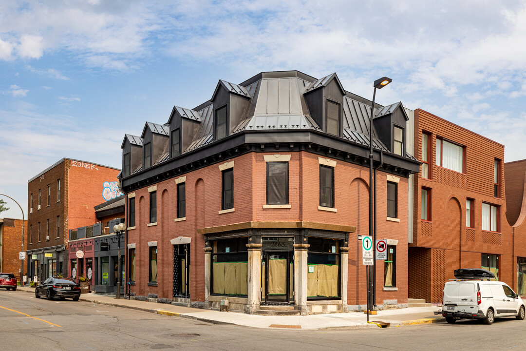 2668-2678 Notre-Dame Rue O in Montréal, QC - Building Photo