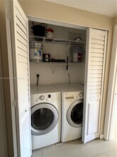 2200 E Preserve Way, Unit 205 in Miramar, FL - Foto de edificio - Building Photo