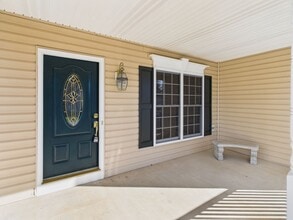 10561 Gallant Fox Way in Ruther Glen, VA - Building Photo - Building Photo