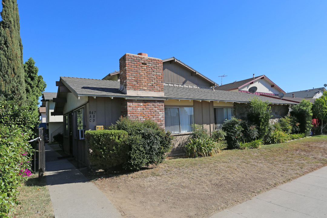 847 N Lemon St in Orange, CA - Building Photo