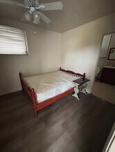 928 Main St in La Marque, TX - Building Photo - Building Photo