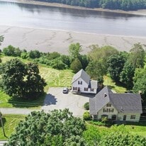 103 US Route 1, Unit #3upstairsunit in Bucksport, ME - Building Photo