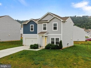 38 Preening Rd in Hedgesville, WV - Building Photo - Building Photo