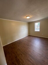 4001 S Hughes St in Amarillo, TX - Building Photo - Building Photo
