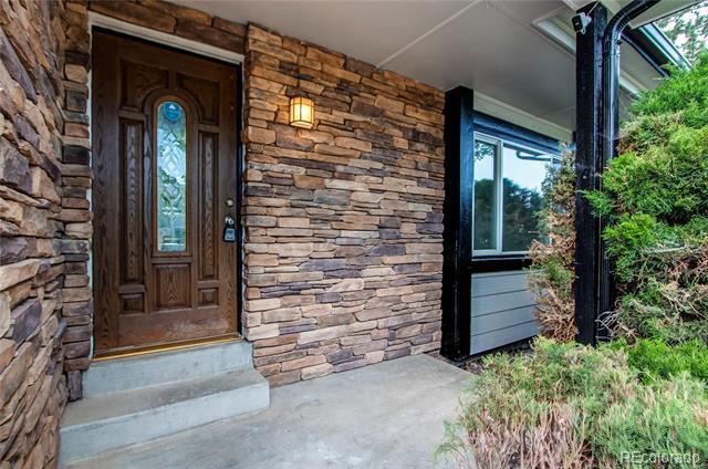 5923 S Ward St in Littleton, CO - Building Photo - Building Photo