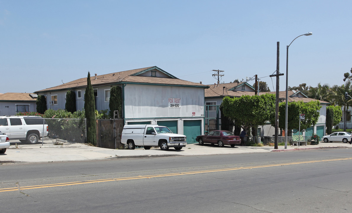 3282 Ocean View Blvd in San Diego, CA - Building Photo