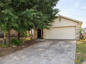 190 Quarter Ave in Buda, TX - Building Photo - Building Photo