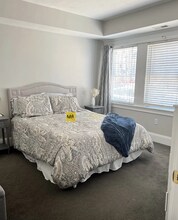153 D St, Unit 153 in Boston, MA - Foto de edificio - Building Photo