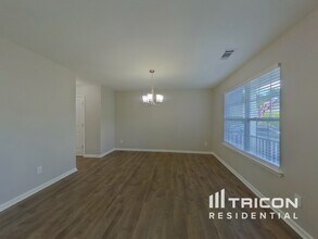 7027 Palatine Ln in Charlotte, NC - Building Photo - Building Photo