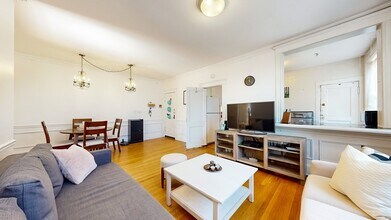129 Chiswick Rd in Boston, MA - Building Photo - Building Photo