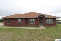 1035 Bluebonnet Dr photo'