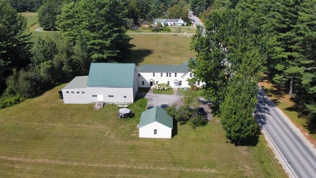 15 N Raymond Rd, Unit A in Gray, ME - Building Photo - Building Photo