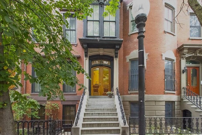 25 Worcester Sq, Unit 4 in Boston, MA - Foto de edificio - Building Photo
