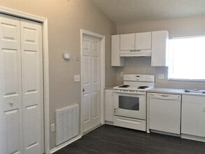 735 Deacon Winn Ct in Orlando, FL - Building Photo - Building Photo