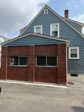1082 Smith St, Unit Smith St FL 1 in Providence, RI - Building Photo - Building Photo
