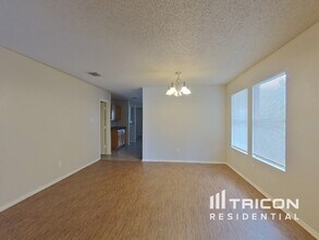 8769 Garden Springs Dr in Fort Worth, TX - Building Photo - Building Photo