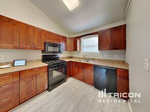 109 Massey Ln in Locust Grove, GA - Building Photo - Building Photo