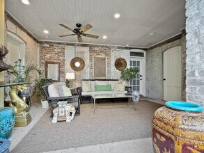 9 W Gordon St in Savannah, GA - Building Photo - Building Photo