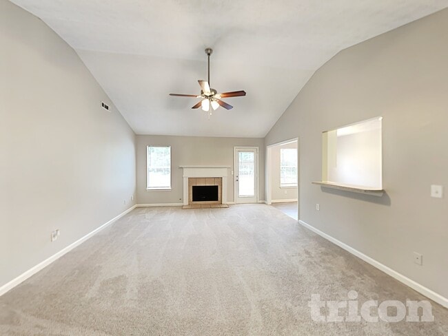 11728 Spring Lake Way in Fayetteville, GA - Building Photo - Building Photo