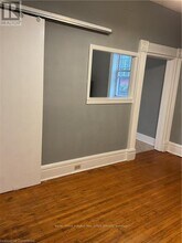303 E 19th St in Hamilton, ON - Building Photo - Building Photo