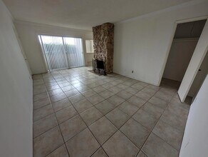 12235 Pacific Ave in Los Angeles, CA - Building Photo - Building Photo