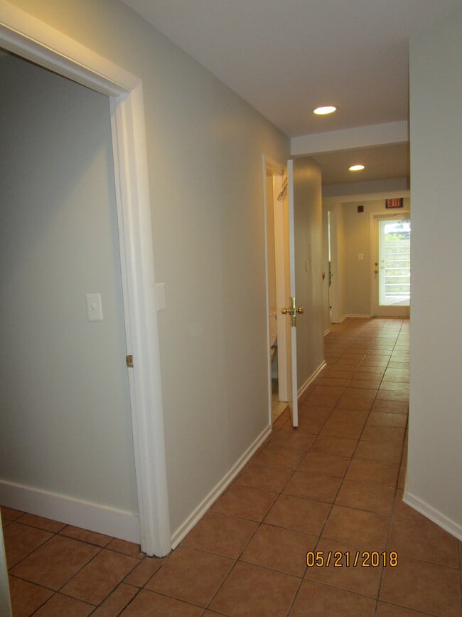 1844 Columbia Rd NW, Unit Adams Morgan in Washington, DC - Building Photo - Building Photo