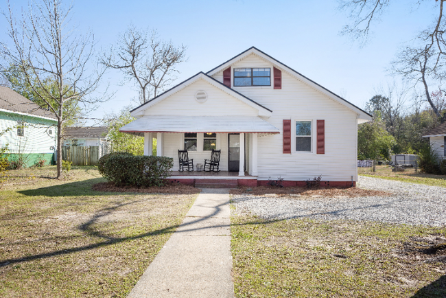 property at 2418 34th St