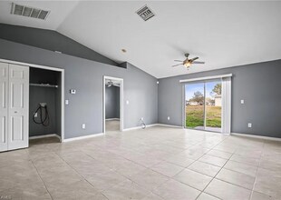 4438 28th St SW-Unit -1 in Lehigh Acres, FL - Building Photo - Building Photo