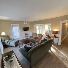 3344 1st Ave S, Unit 2 in Minneapolis, MN - Building Photo - Building Photo