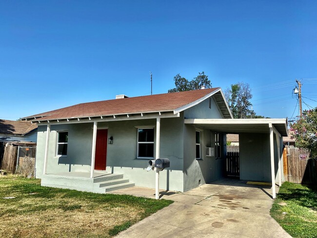 1016 N Willis St in Visalia, CA - Building Photo - Building Photo