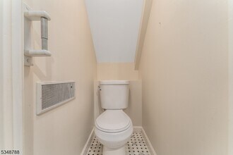 12 New York Ave in Flemington, NJ - Building Photo - Building Photo