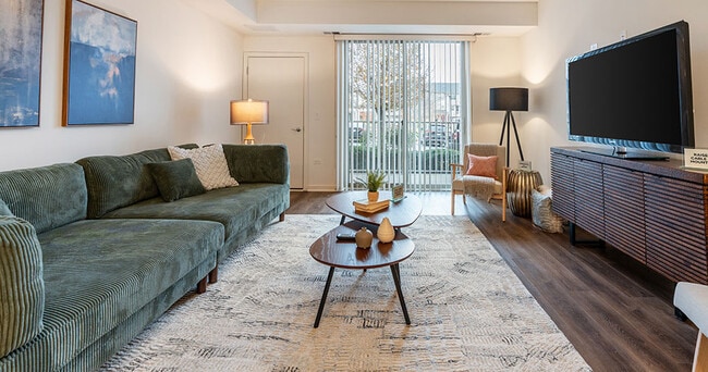 Deer Park Crossing Apartments in Deer Park, IL - Building Photo - Building Photo