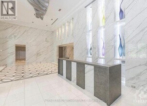 111-1111 Champagne Ave S in Ottawa, ON - Building Photo - Building Photo