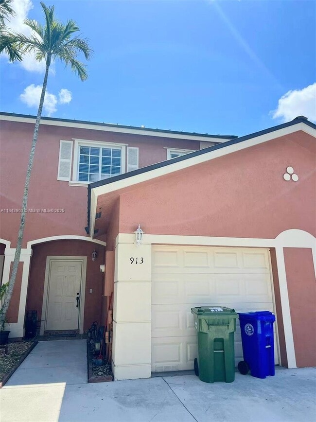 property at 913 NW 100th Ave