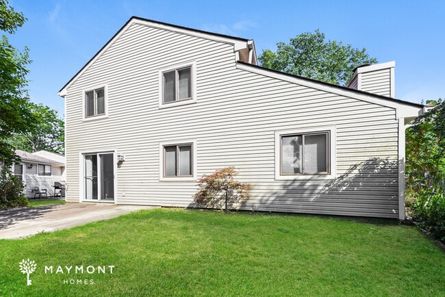 5360 Pine Valley Dr in West Chester, OH - Building Photo - Building Photo